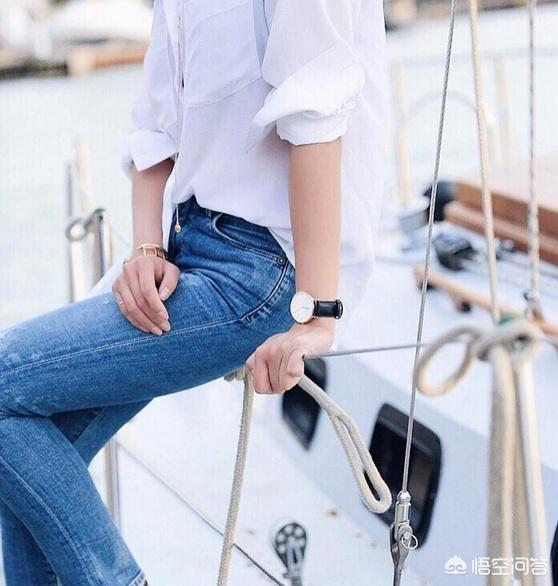 潘晓婷紧身:为什么现在一些女士都喜欢紧身裤？