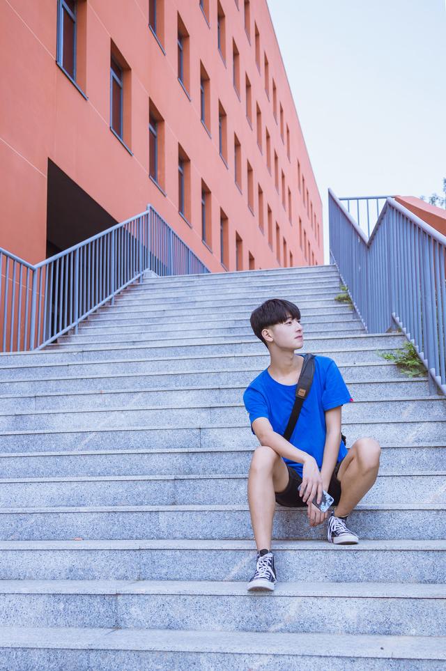 男生生活照怎么拍