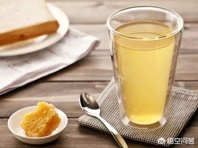 蜂蜜的用途:蜂蜜有什么功效，要怎么吃才是正确的