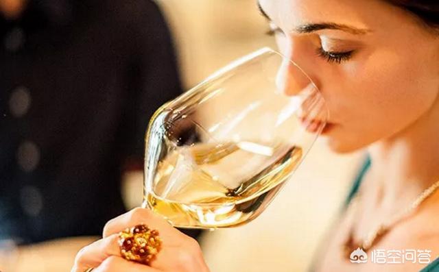 红酒多少温度喝最好，葡萄酒的温度会对饮用时的口感产生影响吗为什么