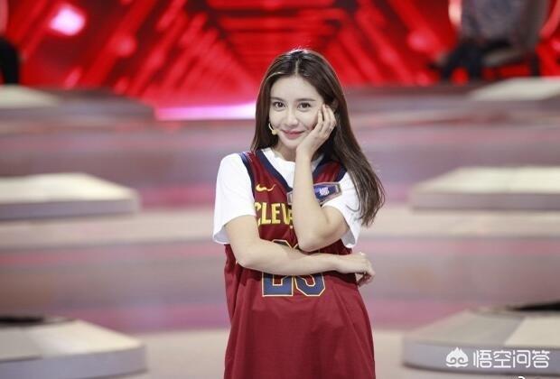 头条问答 - 东决g5的直播中,王猛对美女主播美娜的命运的评论,你觉得