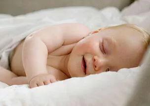 宝宝为什么睡觉之前都要哭，宝宝睡前哭是没有安全感吗