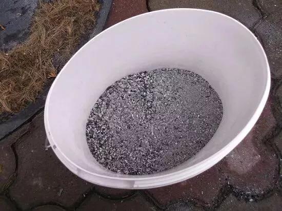 头条问答 吃剩的猪骨怎么做花肥 3个回答