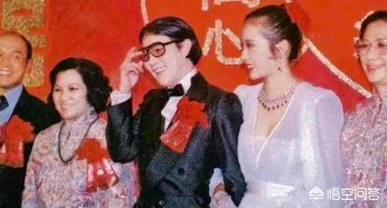朱玲玲面相:如何看待郭晶晶的婆婆，最美港姐朱玲玲和她的那些翡翠？