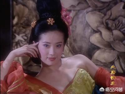 李世民玄武门之变中,杀弟及侄儿,霸占弟媳杨氏,那么杨氏心理上怎么能承受这种巨变？