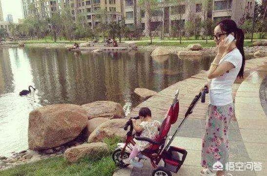 和明星住一个小区是种什么体验？