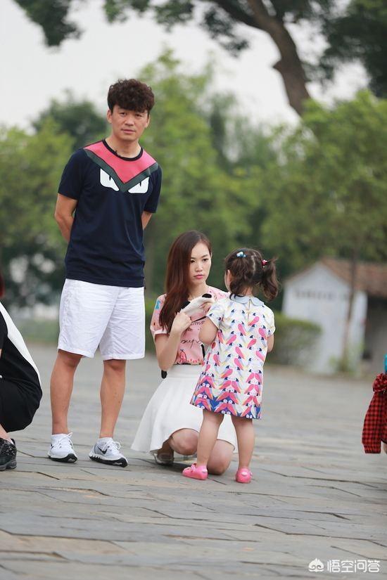 马蓉遭大爷跟拍:你觉得娱乐圈最能“作妖”的明星是谁