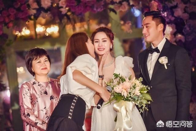 赖弘国与阿:37岁阿娇风光出嫁，你怎么看
