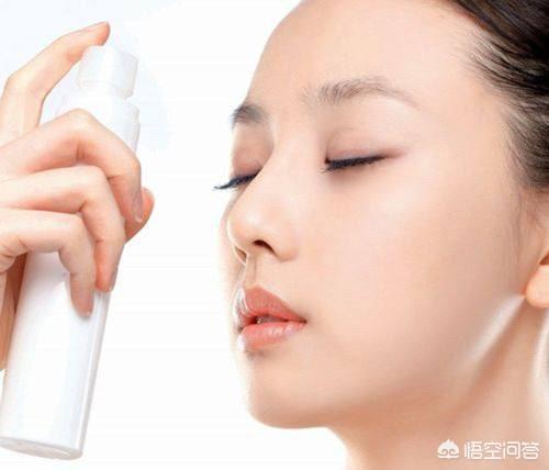干性脂溢性皮炎:冬季容易得干性湿疹的原因有哪些？