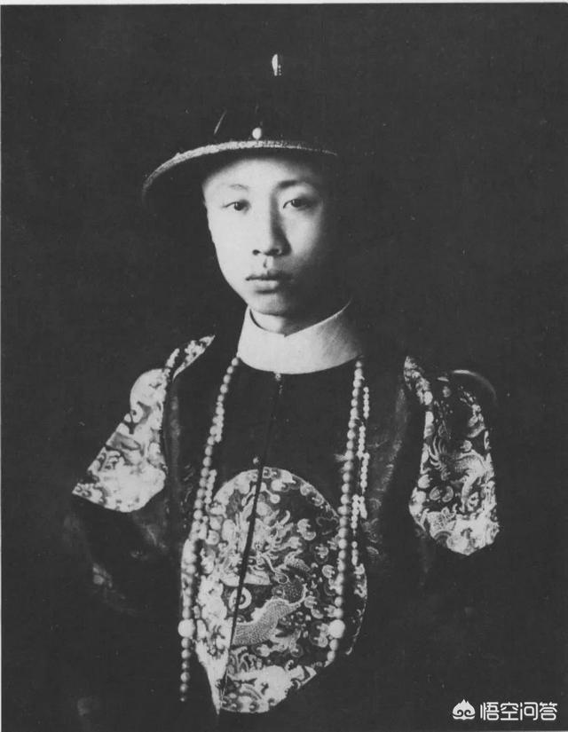 溥仪李玉琴:溥仪后半生相亲了很多次，为何偏偏选中护士李淑贤？