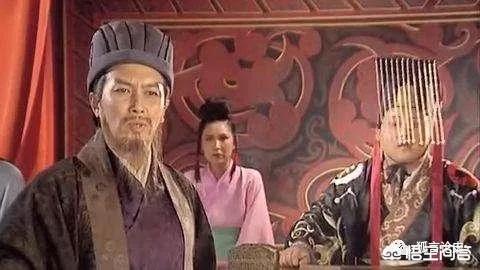 刘禅的儿子:蜀汉灭亡的最后时刻，为何是刘禅的儿子站出来殉国而不是刘禅呢？