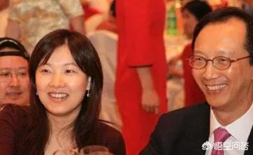 娶一个小自己十二岁的女孩,婚后幸福的可能性有多大？你怎么看？