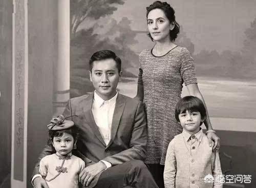 谢娜结婚刘烨:刘烨老婆安娜像不像谢娜，中文名也一个娜，是巧合吗？