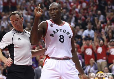 穆托姆博摇手指:NBA里为什么只有穆大叔可以摇手指而不被吹技术犯规？