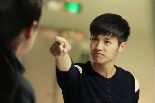 孩子叛逆期怎么管教最合适,对于孩子的叛逆该如何正确教导？