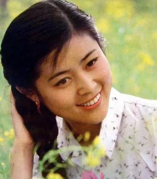 陈红老公是谁:曾经红极一时的歌手陈红现状如何