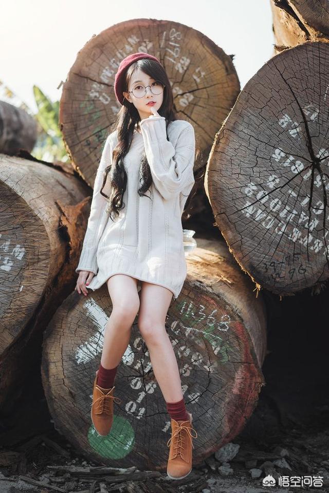 在微信上，一个非常想你的女生，她会通过哪些行为来暗示她喜欢你