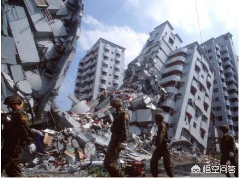 头条问答 住在高层的人 碰到地震该怎么办 632个回答