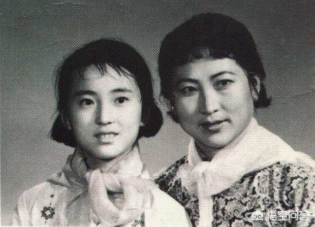 陈晓旭的女儿照片:有林黛玉的扮演者陈晓旭小时候的照片吗？
