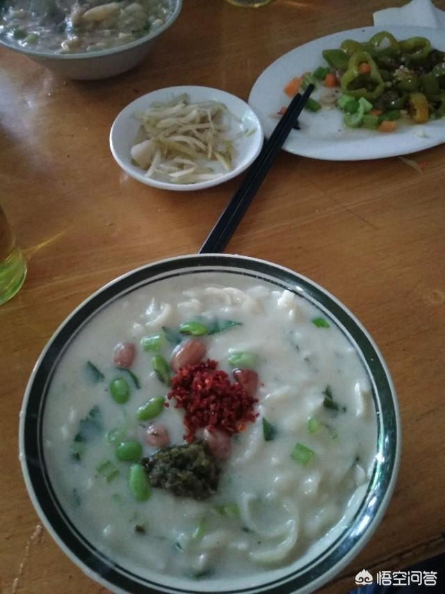 河南有什么特色小吃，去河南玩.都有哪些特色美食