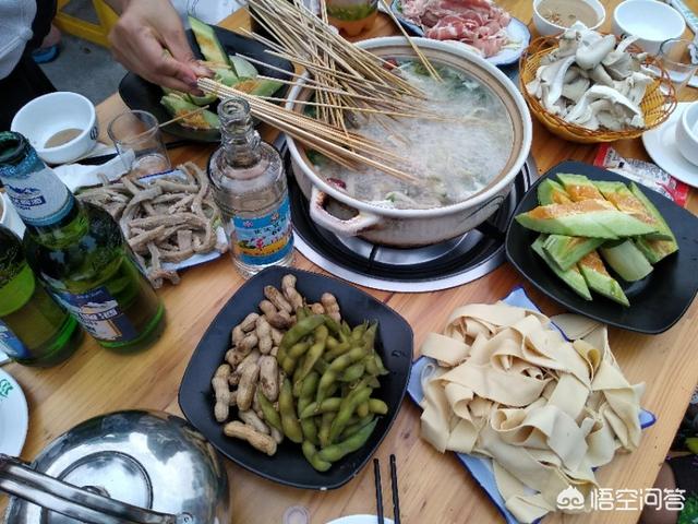 河南有什么特色小吃，去河南玩.都有哪些特色美食