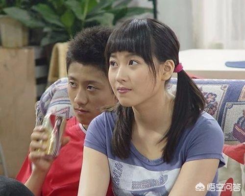 杨紫被评为90后小花旦，《家有儿女》里另一个小雪怎么样了？