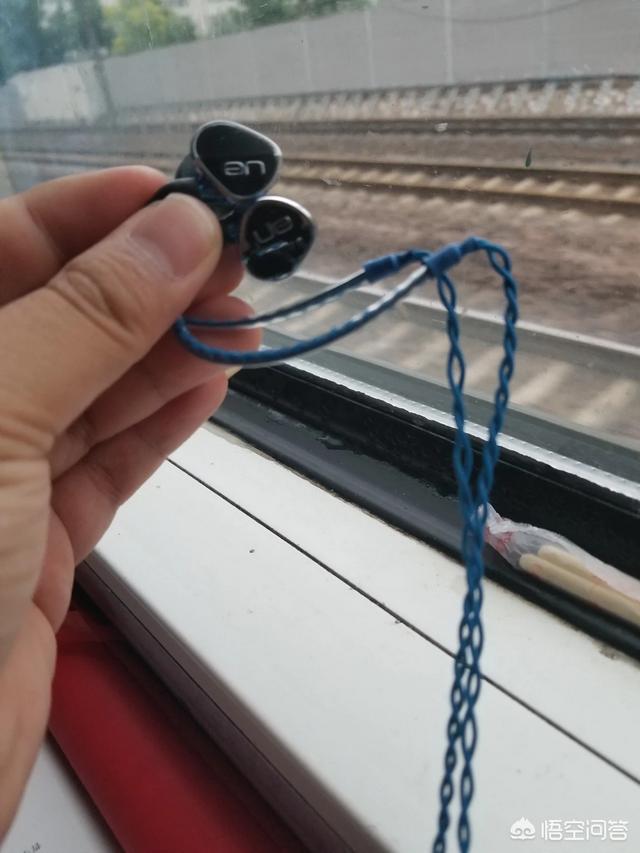 为什么耳机测评清一色的鄙视beats？