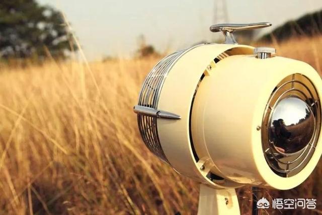 客厅摆件摆什么好,客厅放什么摆件显得有品味？