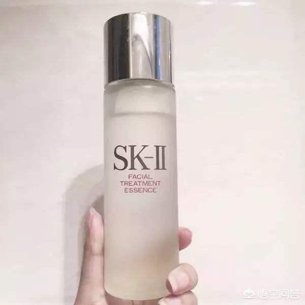 30岁的熟女适合使用哪几款美妆产品？