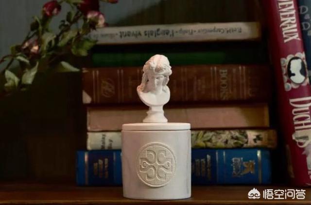 客厅摆件摆什么好,客厅放什么摆件显得有品味？