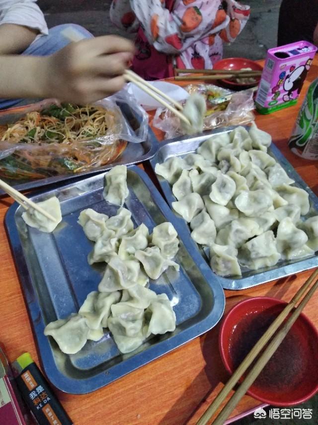 河南有什么特色小吃，去河南玩.都有哪些特色美食