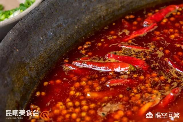 昆明杀猪饭哪里最好吃，杀猪饭季，你最喜欢哪道菜