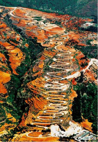 云南“68道拐”被评为世界公路史的奇迹,为什么要建成这个样子？为什么会这样评价？