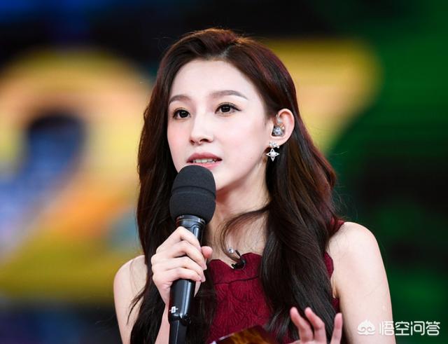 马凡舒:CCTV5世界杯节目《豪门盛宴》，马凡舒回归，你感觉如何