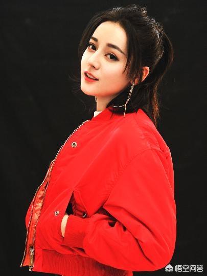 伊能静姓什么:生活中的冷知识有哪些分享？为何有时候我们感受不到衣服的存在？