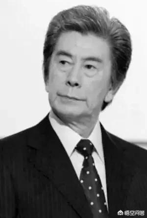 宇津井健:宇津井健在电影以外的生活是怎样的？