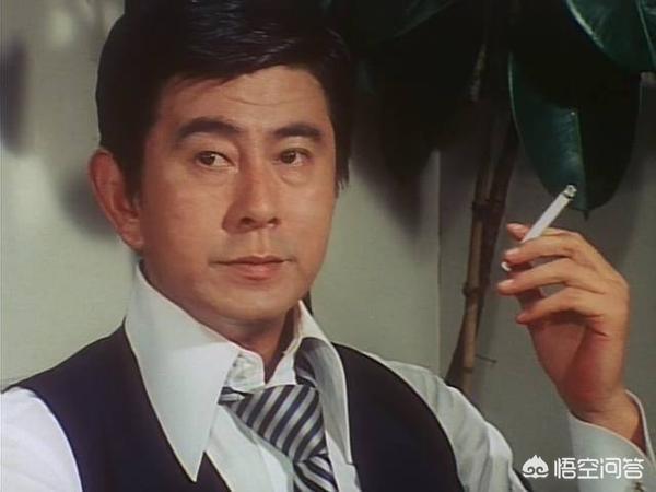 宇津井健:宇津井健在电影以外的生活是怎样的？