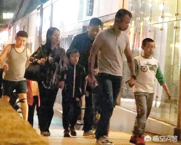 李嘉诚几个儿子:李嘉诚为什么一直没有再婚？