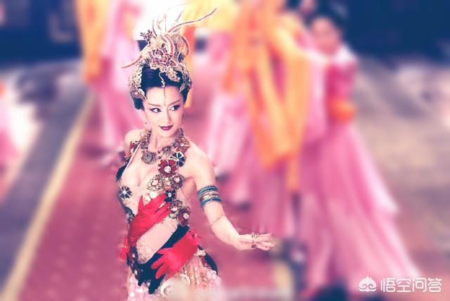 李依晓的胸:如何评价在热播剧《扶摇》中出演裴媛的李依晓？