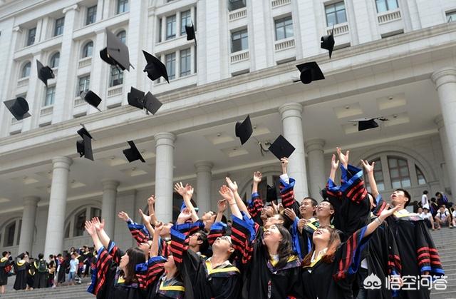 大连理工监考猫走红:考研成绩出来了，考的是大连理工大学，大学怎么样？