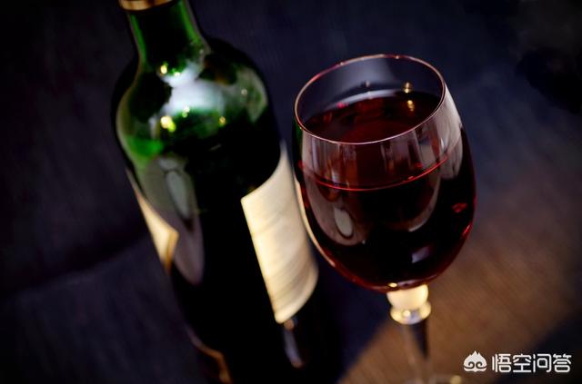 胃溃疡可以喝红酒吗，睡前喝红酒可以治疗失眠吗