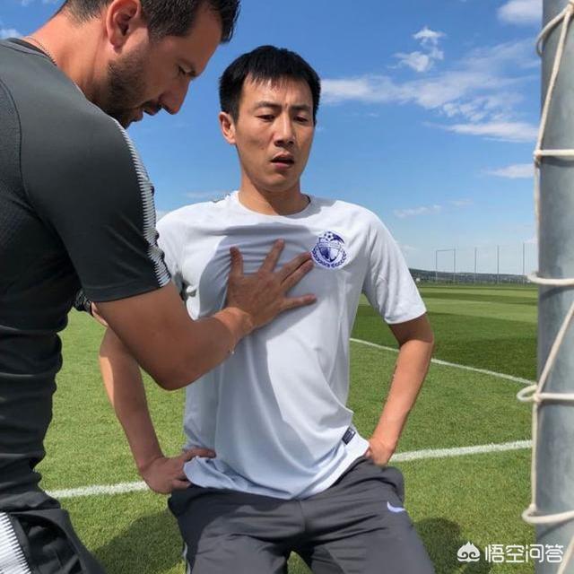安贞焕身世:一方有两大中超恶人，谁还敢欺负外援