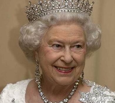 2012英国女王的狗狗:为什么英国是女王而不是国王？ 英国女王的首席狗狗