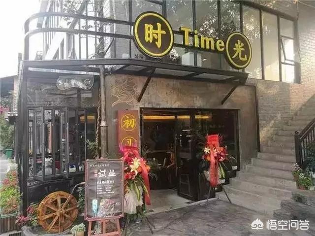 吸引顾客进店的方法:如何吸引从店门口路过的顾客进店？