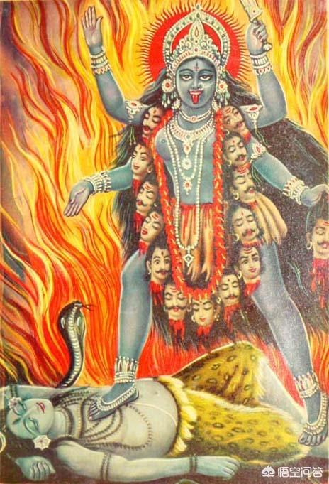 此处程勇看到迦利与湿婆,恰恰预示着他的蜕变,他为救病人不惜触犯法律