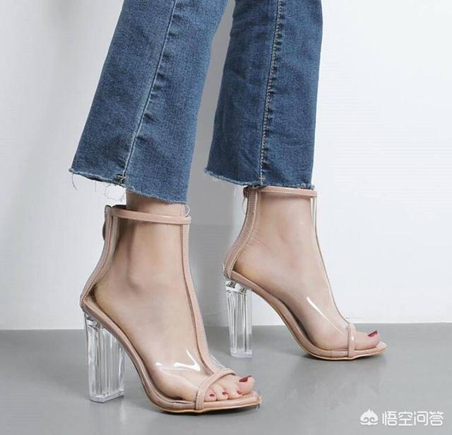 kingboo绑带凉鞋:你认为在夏天女人穿什么样的细带高跟凉鞋最漂亮？