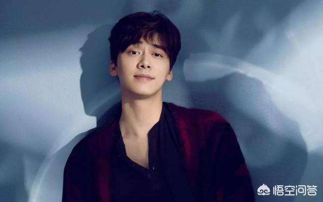 李易峰道歉:对于新疆棉花事件，李易峰为何不像其他明星一样解约？