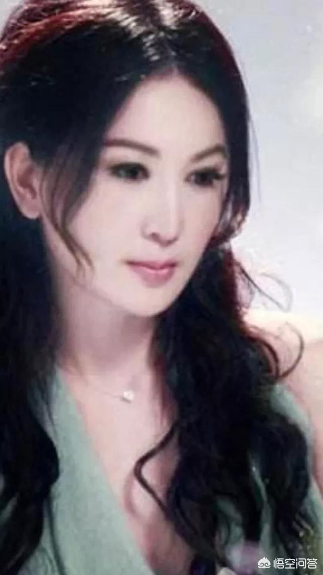 乐基儿的照片:那些美丽，高挑的模特都嫁给了什么人？