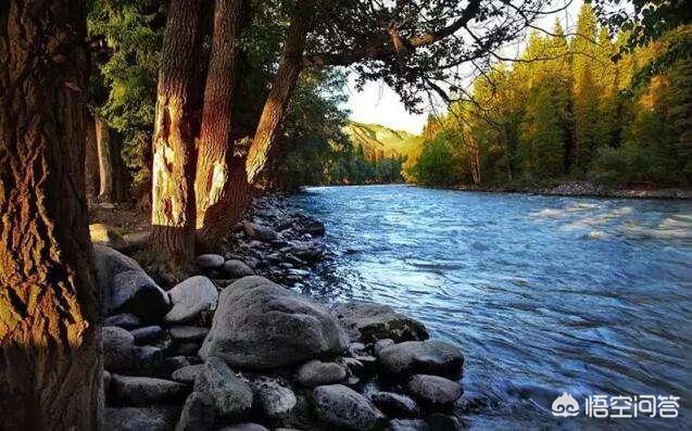 和田玉干涩是什么原因,怎么分辨和田玉的且末料和俄料呢？
