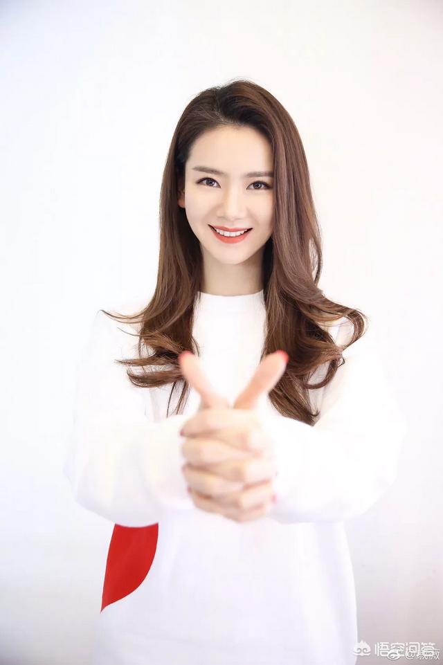 戚薇照片:你觉得戚薇究竟美在哪里？